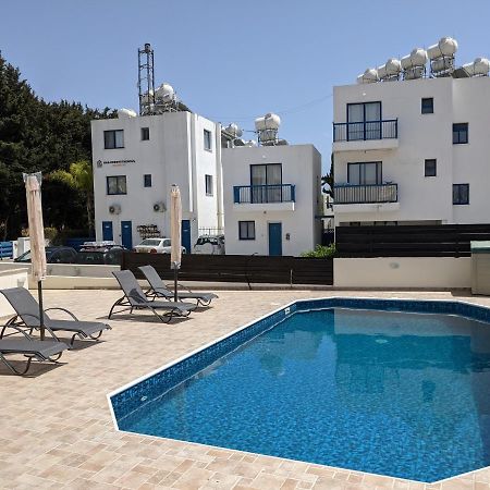 Cosy Apartment In Kato Paphos With Pool Access 外观 照片