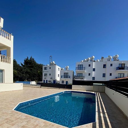 Cosy Apartment In Kato Paphos With Pool Access 外观 照片