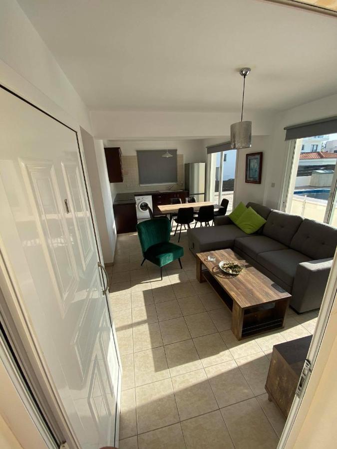 Cosy Apartment In Kato Paphos With Pool Access 外观 照片